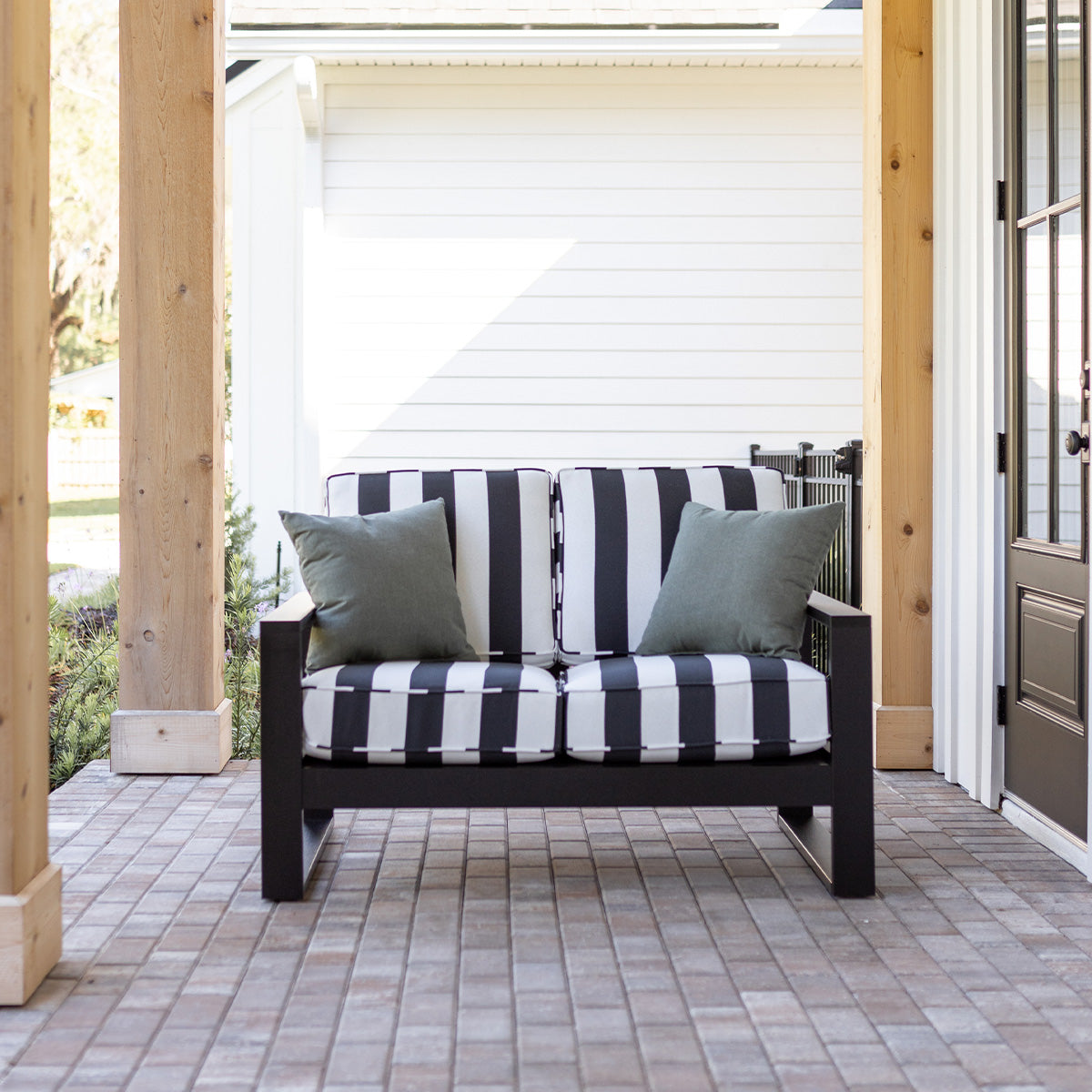 Berlin Gardens Nordic High Back Loveseat