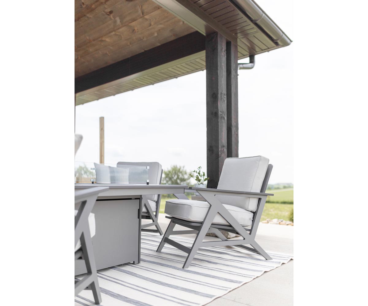 Berlin Gardens Kinsley Lounge Chair