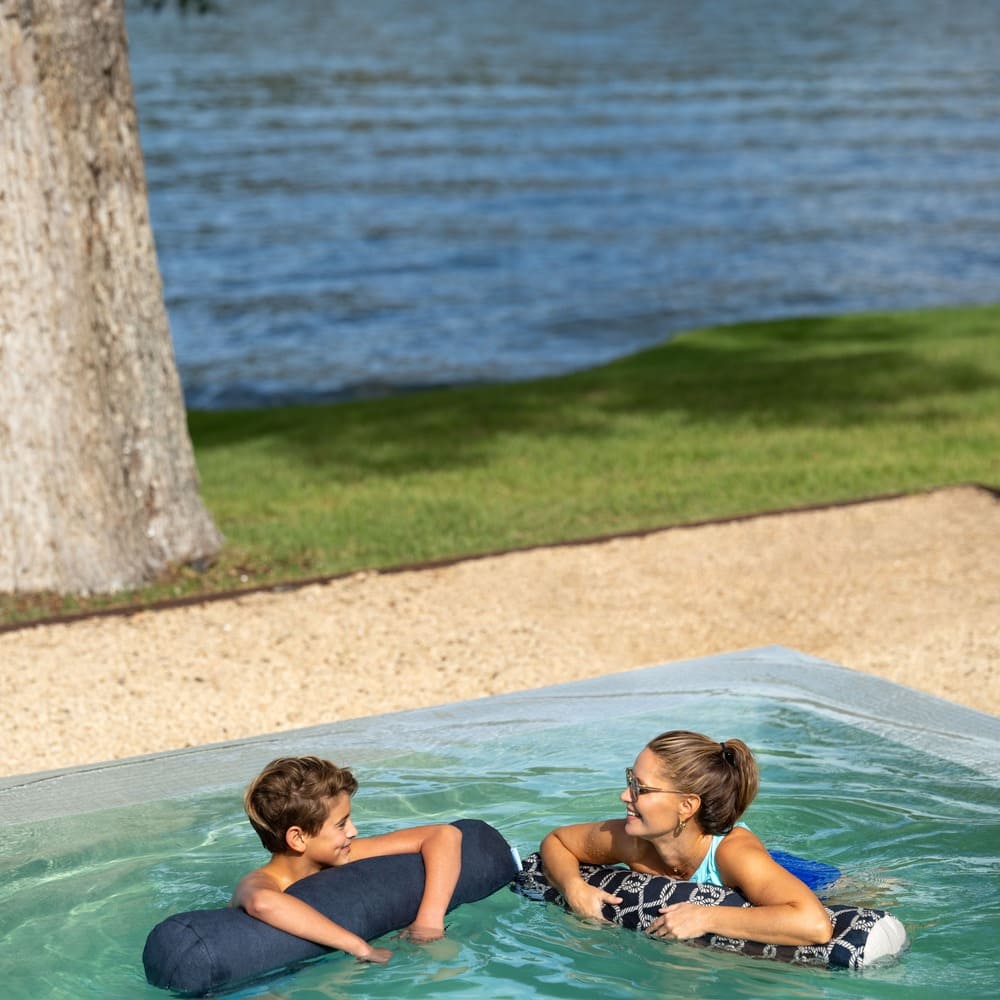 Ledge Lounger Laze Doodle