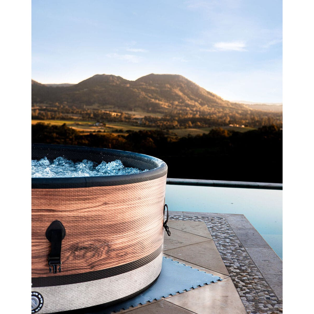 MSPA FRAME Duet Round 6 Person Inflatable Hot Tub Spa