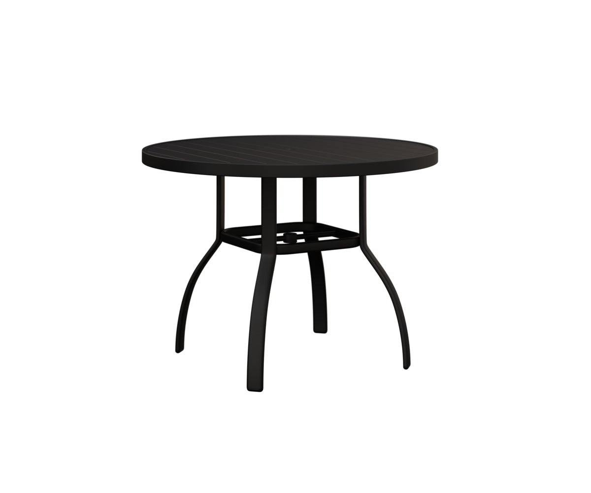 Berlin Gardens Murphy 42" Round Dining Table