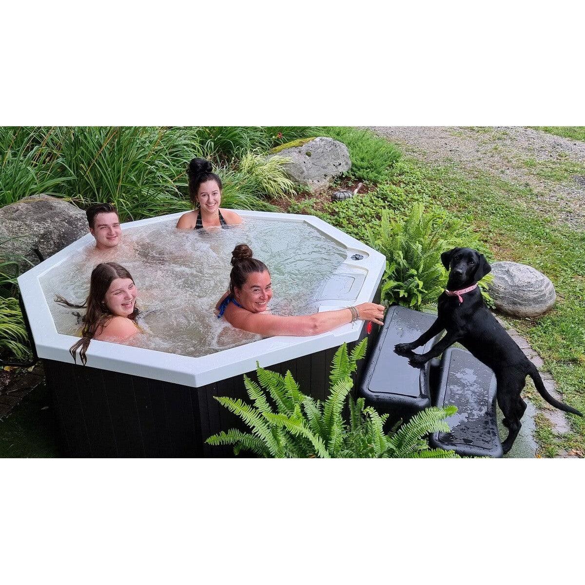 Canadian Spa Muskoka 5 Person 14-Jet Portable Hot Tub