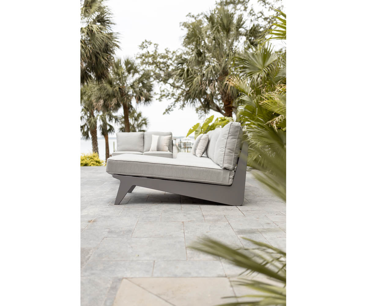 Berlin Gardens Holland Chaise