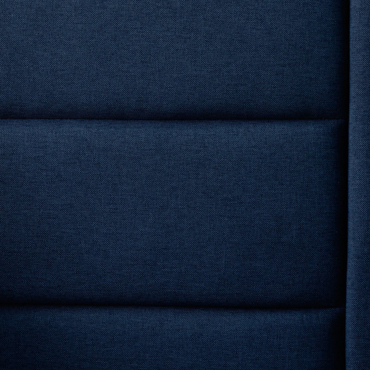 Weekender Madsen Platform Bed-Purely Relaxation