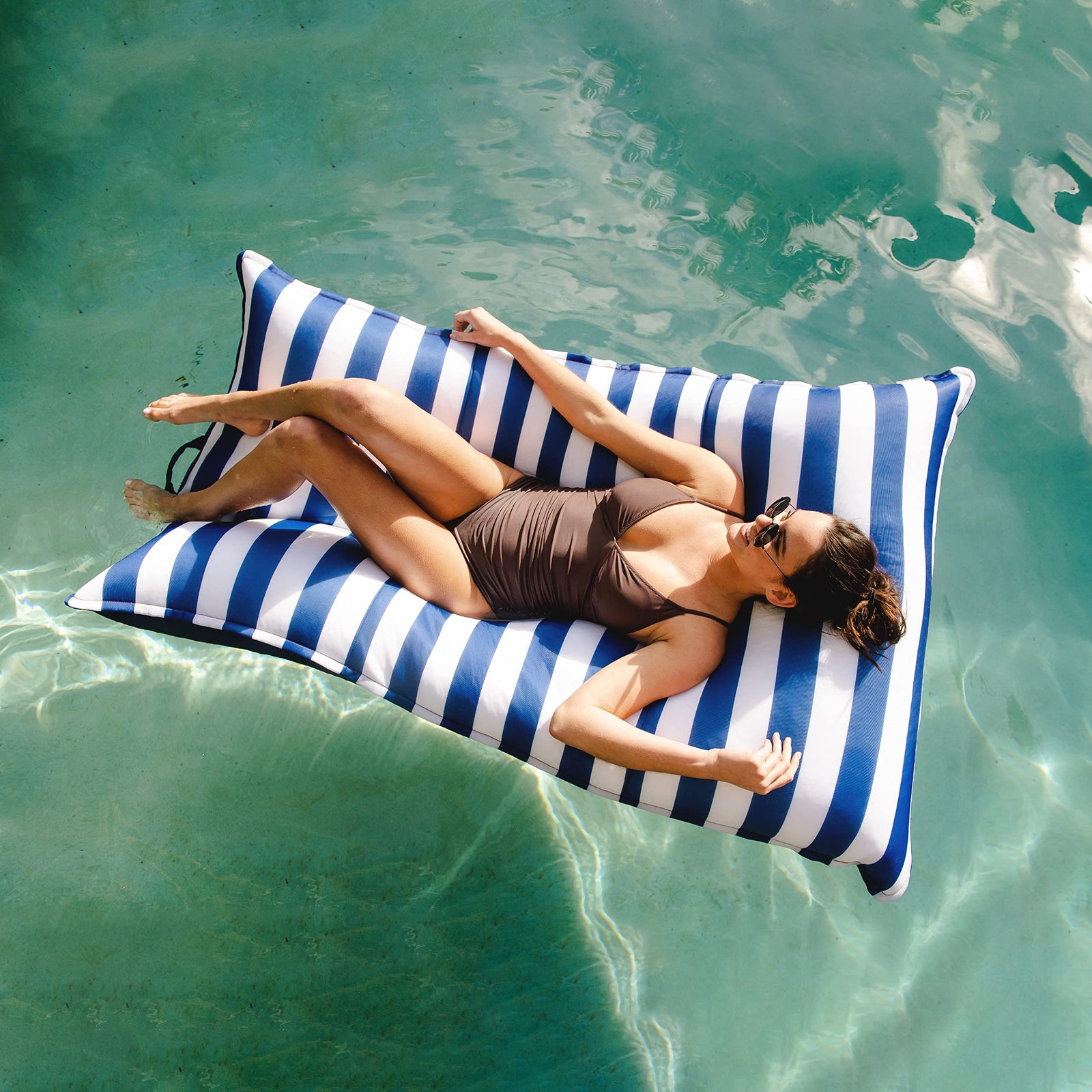 Big Joe Lagoon Lounger No Inflation Needed Pool Float, Americana Nautical Stripe Double Sided Mesh, Quick Draining Fabric, 5 feet Giant