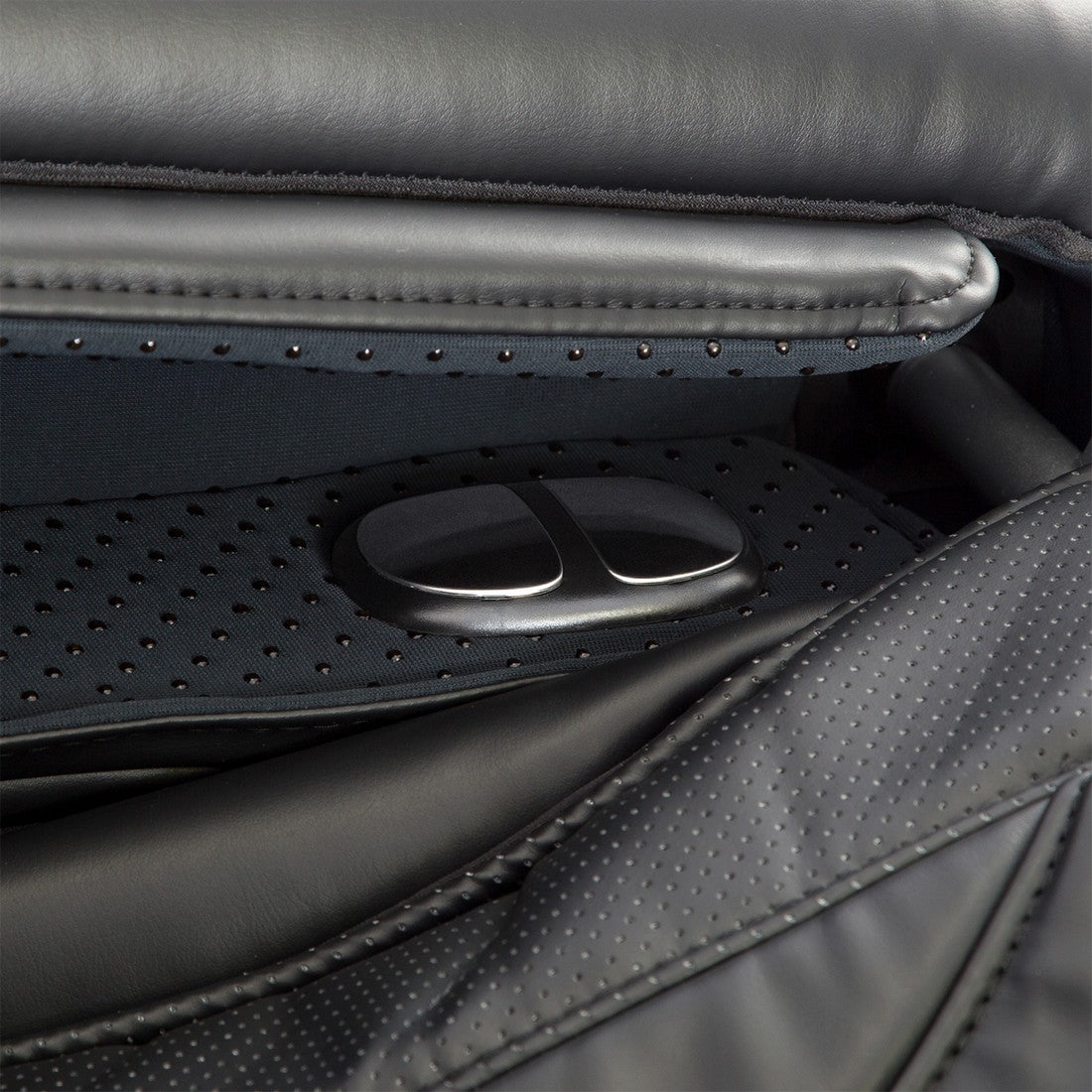 Osaki OS-Pro Alpina Massage Chair-Purely Relaxation